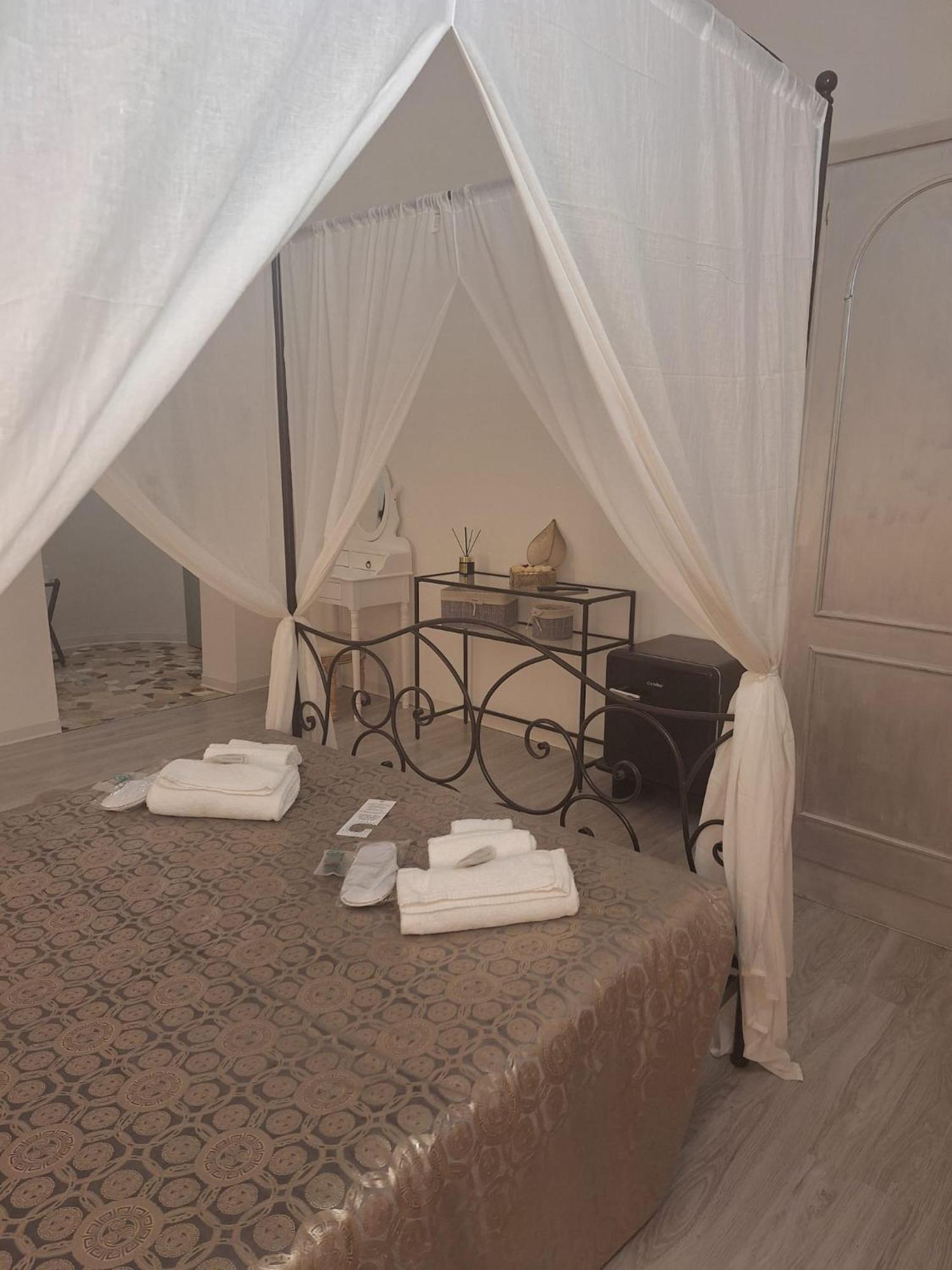 Hotel Antico Borgo Riolo Terme Exterior photo